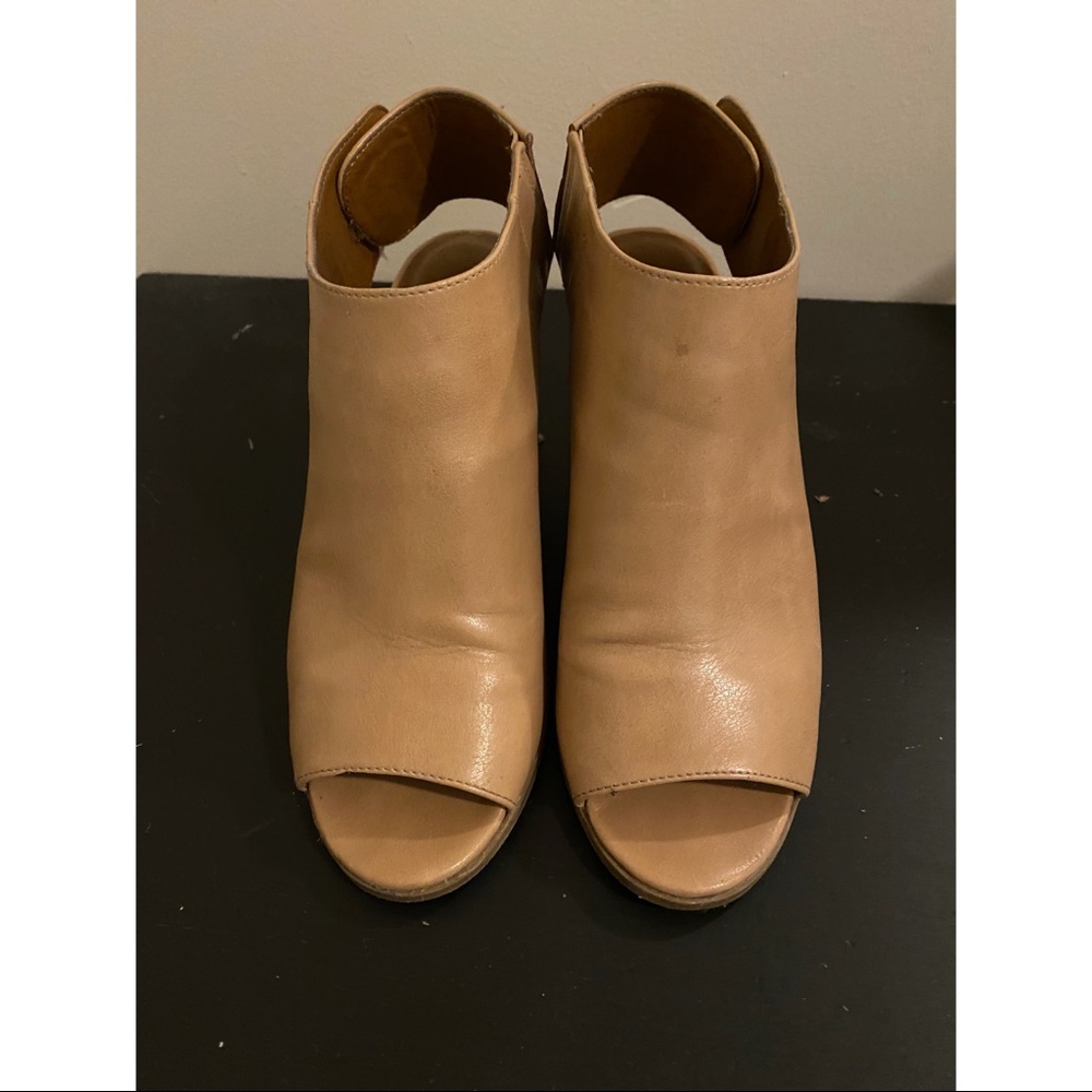 Tan open toe booties | candie’s brand | Like new ✨